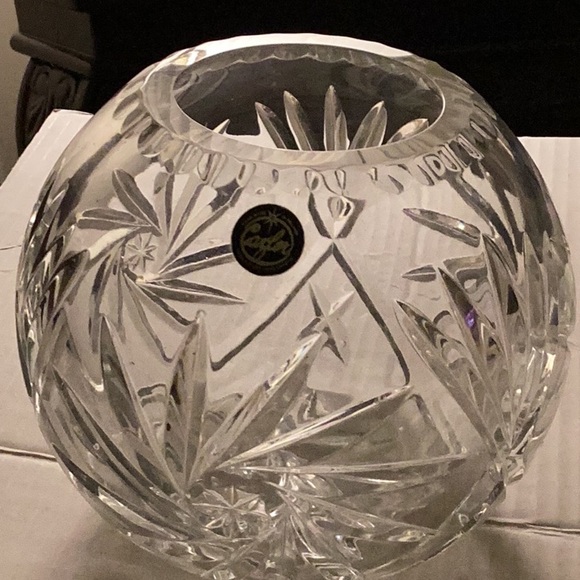 Lead Crystal Rose Bowl by Cazlor, Handmade, 24% Hand Cut Lead Crystal Rose Bowl - Picture 8 of 9